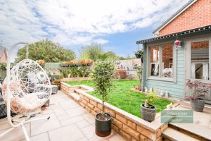 Photo 15- click for photo gallery